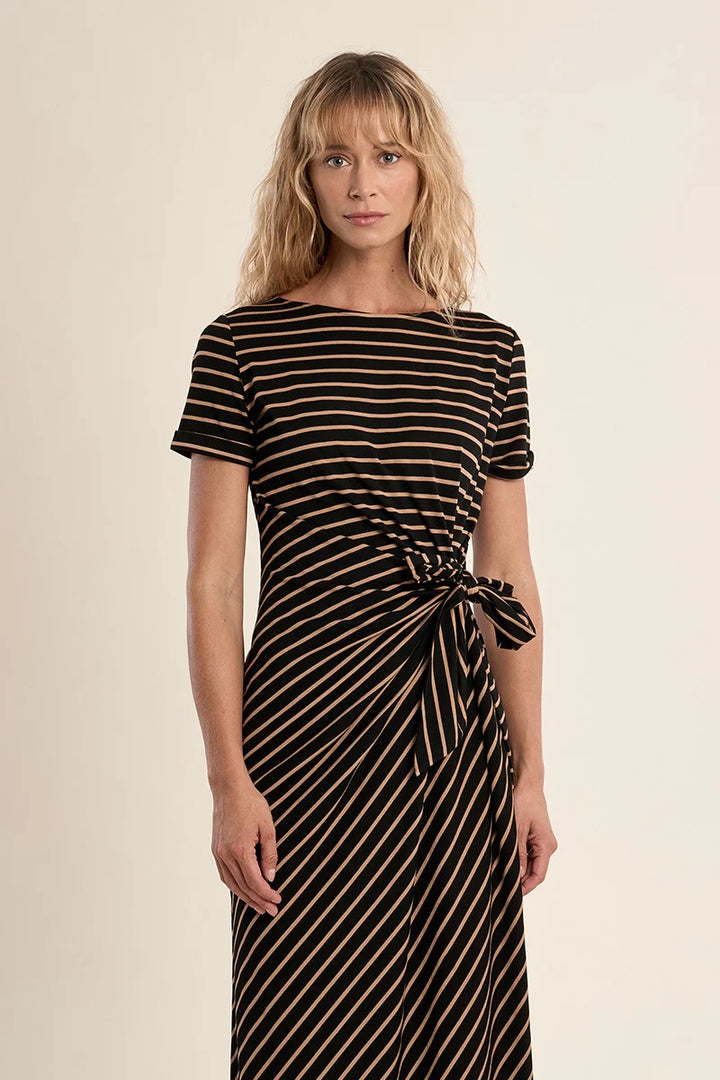 Knited Dress (Beige/Black)