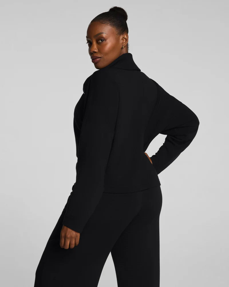Airessentials French Rib Half Zip (Very Black)