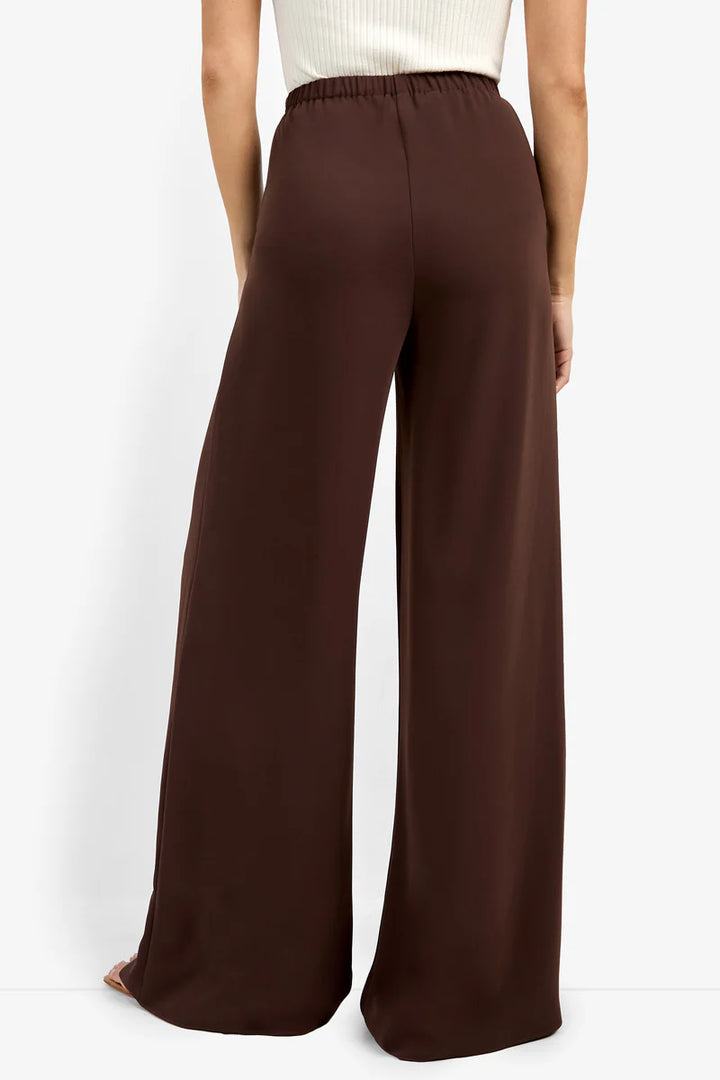 Aloness Pant (Carob)