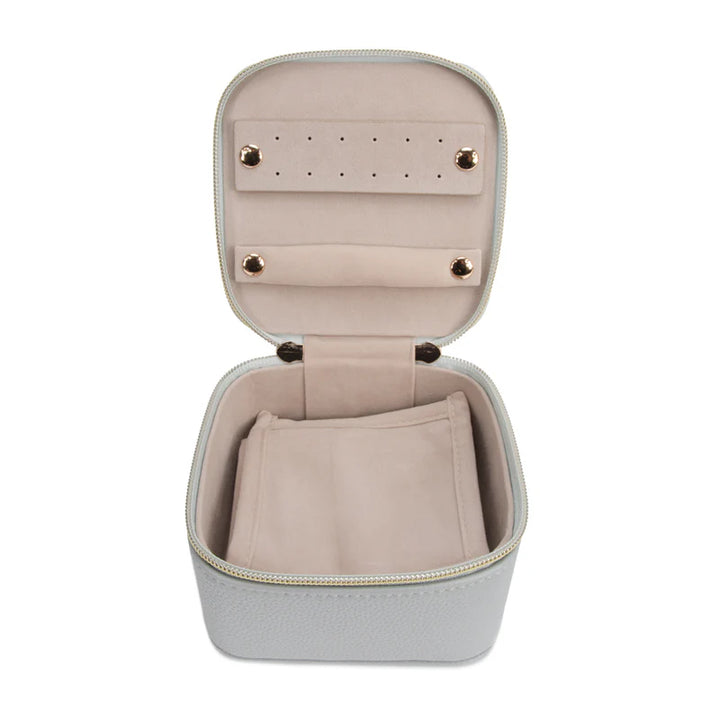 Leah Quilted Travel Jewelry Case w Pouch (Light Grey)