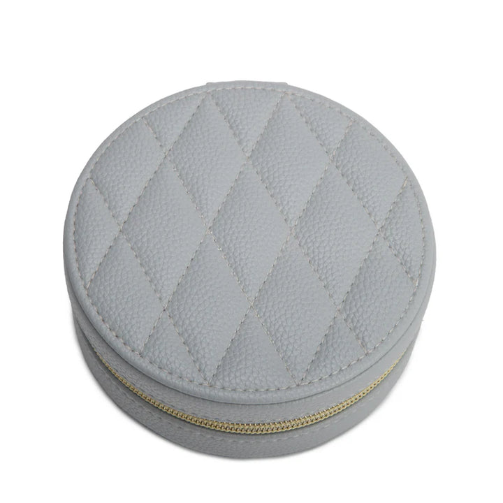 Leah Quilted Round Travel Jewelry Case (Light Grey)