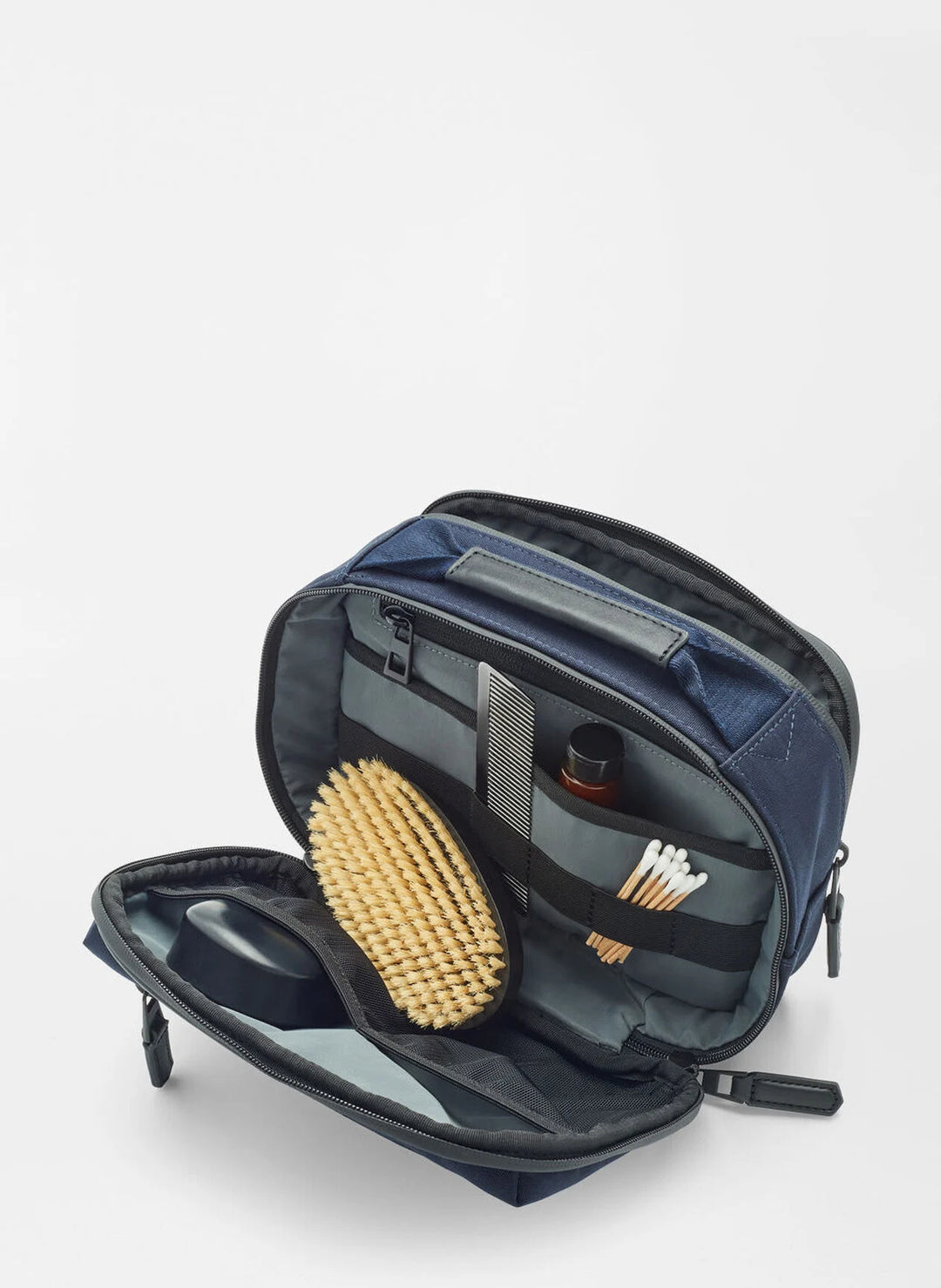 Pursuit Travel Kit (Navy)