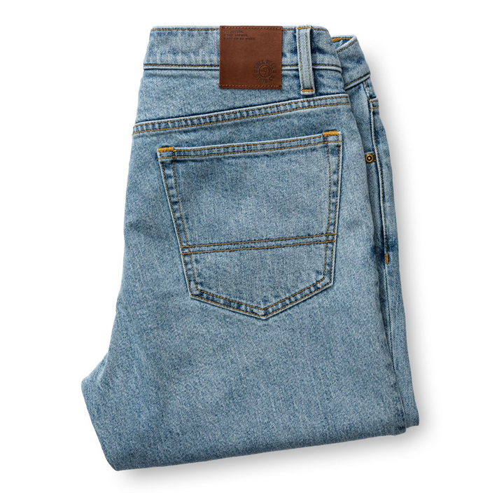 Classic Straight Fit Pant (Light Wash)
