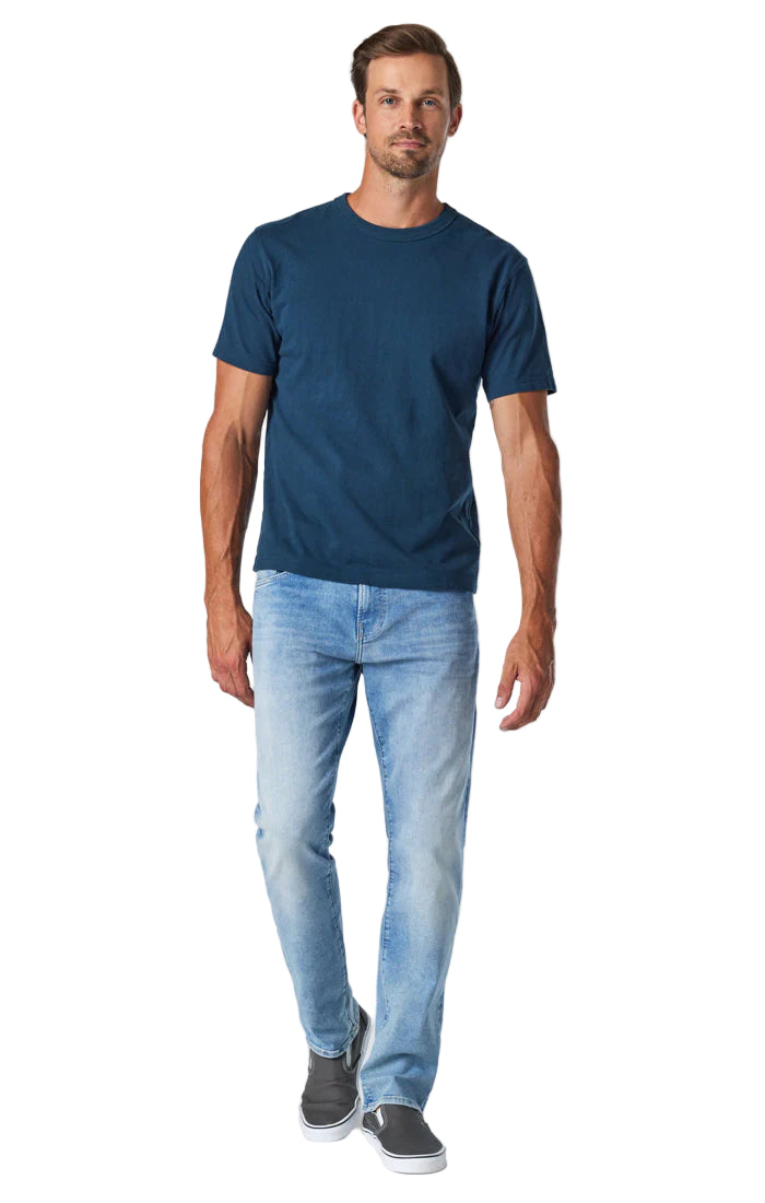 Zach (Light Foggy Feather Blue)