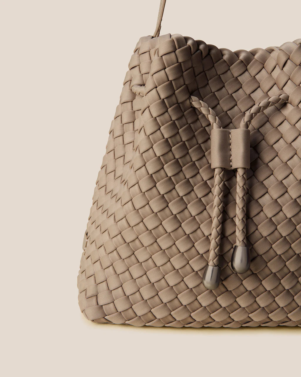 Gramercy Medium Bucket (Cashmere)