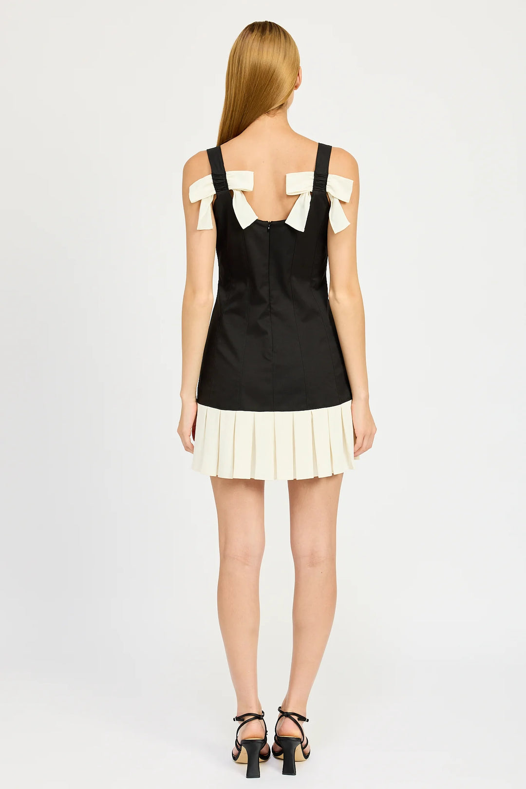 Clarisse Fitted Mini Dress (Black)
