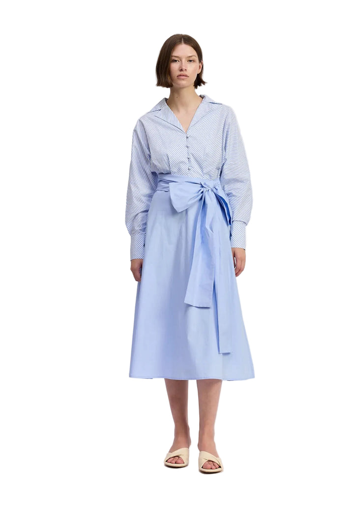 Christabel Midi Dress (Light Blue White)
