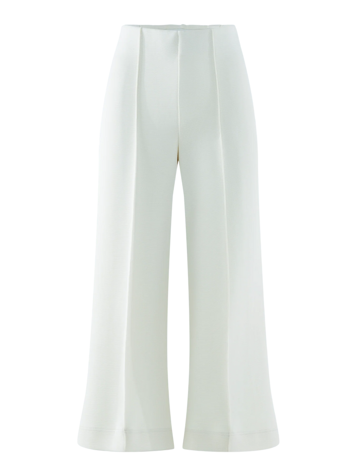 Cropped Piper (Luna)