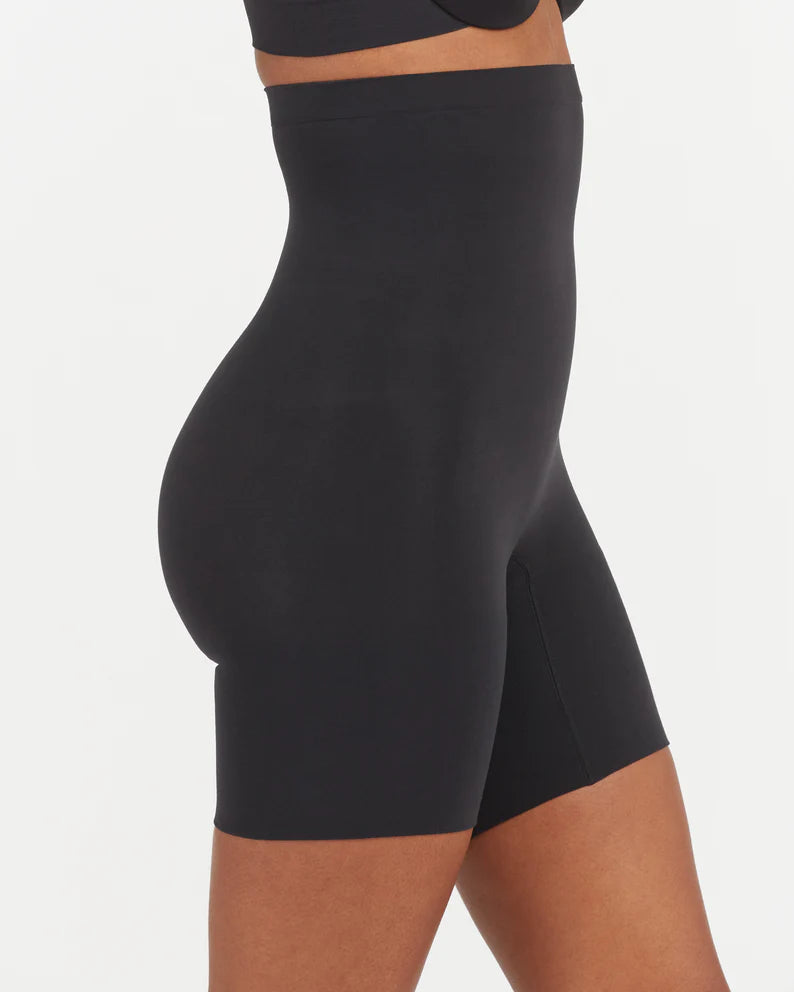 Higher Power Short (Very Black)